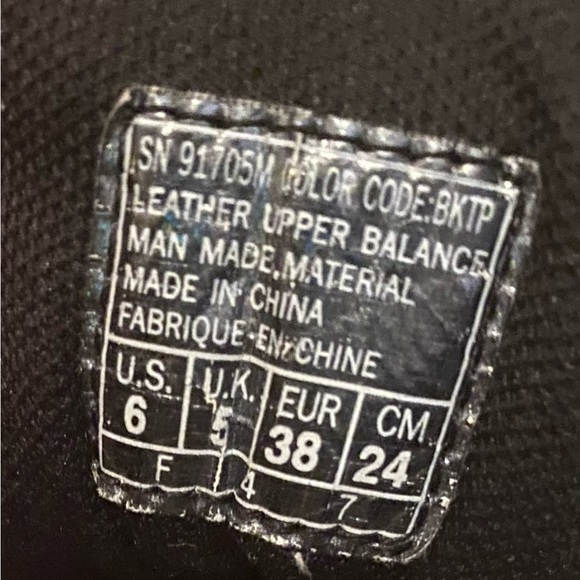 Vintage Skechers Skater Shoes- Youth Size 6 - Picture 6 of 7